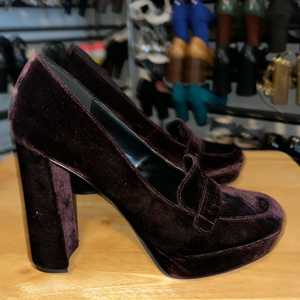 Nine West Burgundy Suede Heels